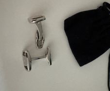 Cufflinks