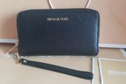 New Michael Kors Wallet
