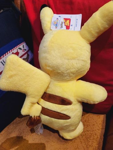 Pikachu 17 Inch Plush Build a Bear Rare NEW