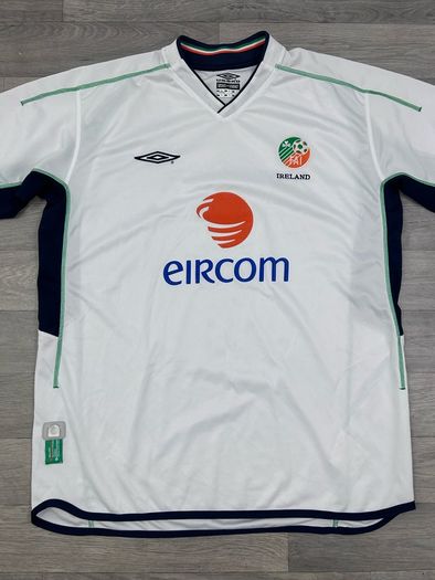 Genuine Vintage 2002 Ireland Away Jersey Shirt Mens XL