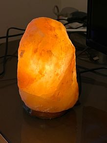 Salt lamp in excellent condition