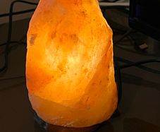 Salt lamp in excellent condition