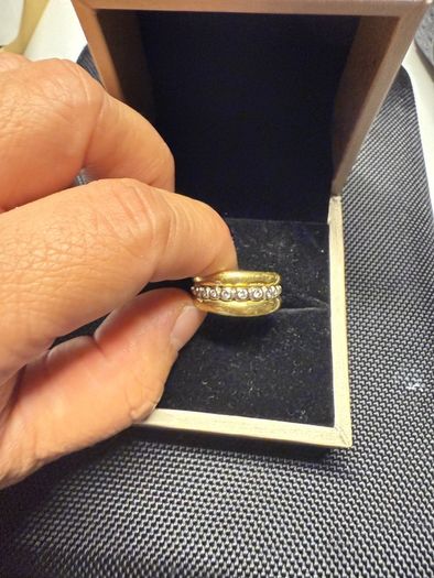 Diamond Eternity Band 18k Gold