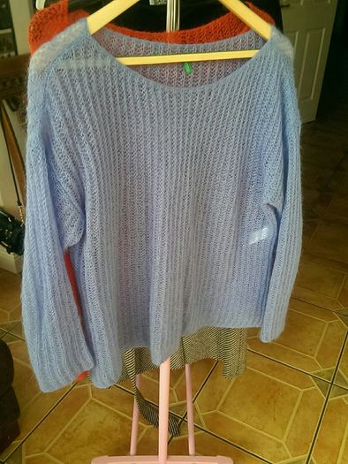 10  Euro Each.Size 12