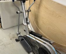 Daum Cross Trainer Elliptical