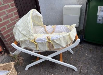 Moses basket on stand