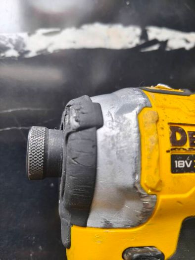 DeWalt impactor