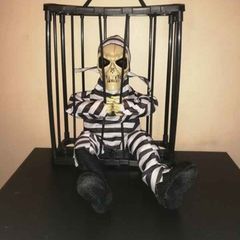 Halloween animated skeleton