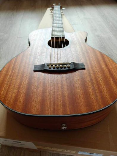 Stagg SA25-ACE-MAHO electro-acoustic grand auditorium guitar