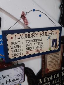 Sign funny
