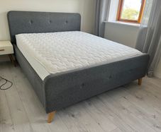 King-size Bed & Mattress