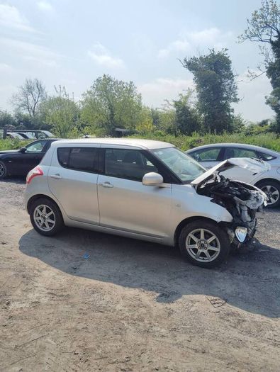 Breaking Suzuki swift 2016 petrol automatic