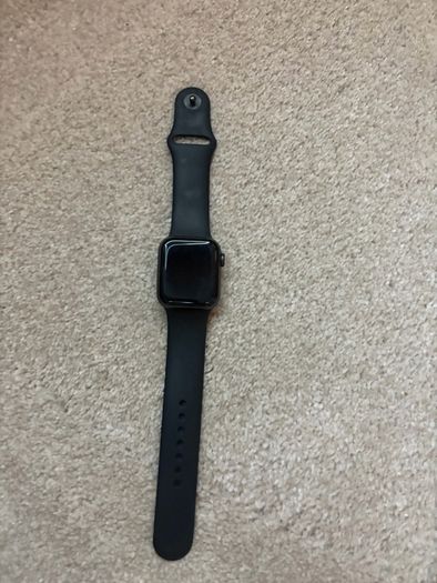 Apple Watch SE Space Grey Aluminium Case 40mm