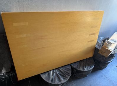 free dining table