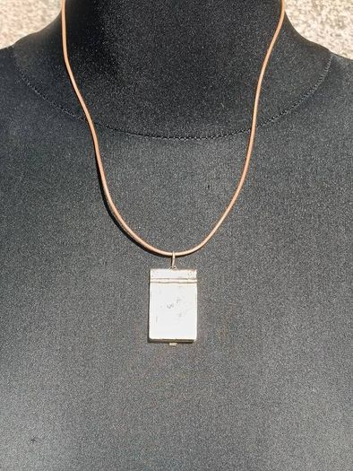 WW1 Photo Souvenir Pendant.