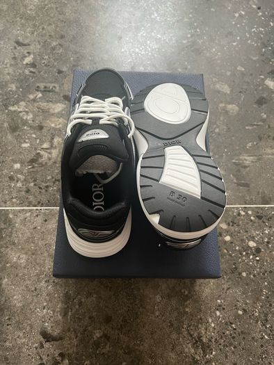 Dior b30