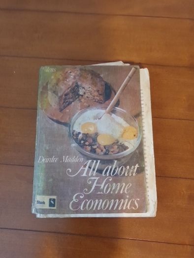 Book Big Clearout, Make An