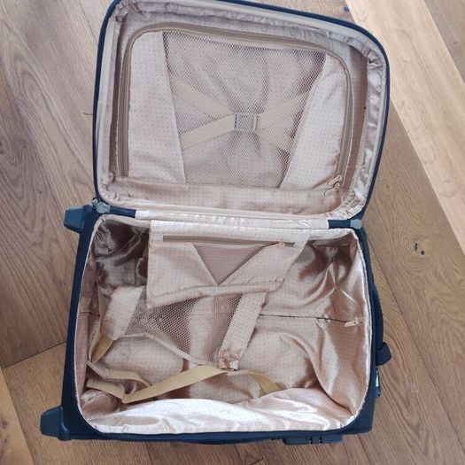 Samsonite Black 2-Wheel Cabin Suitcase Rose Gold Lining
