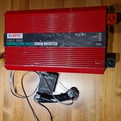 Durite 2000w 24v inverter