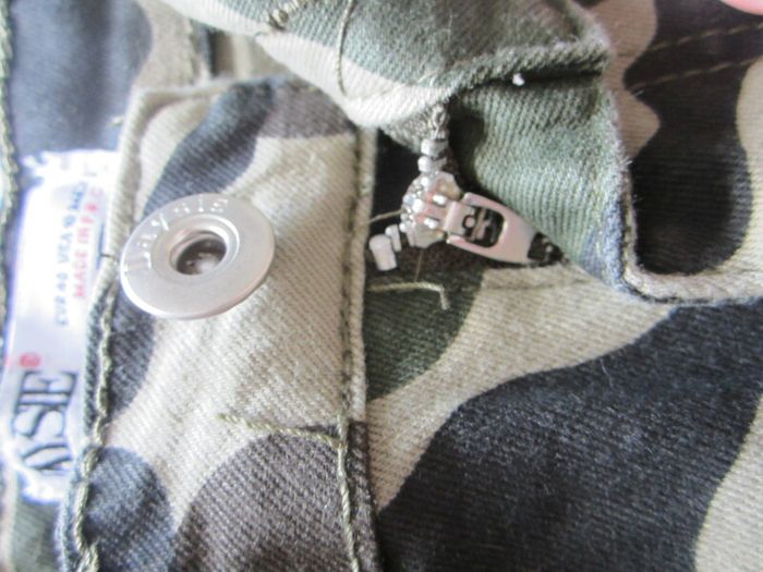Short Green Camouflage Cargo Skirt - BNWT