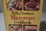 Betty Crocker's Microwave Cookbook (Hardcover)
