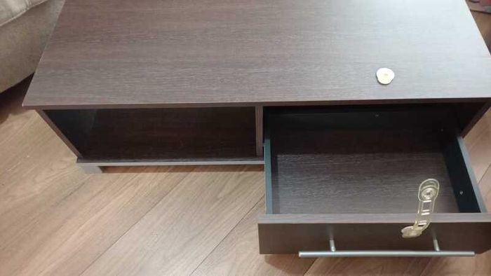 Tv unit