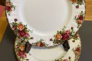 Breakfast Plates Royal Albert Old Country Roses Bone China