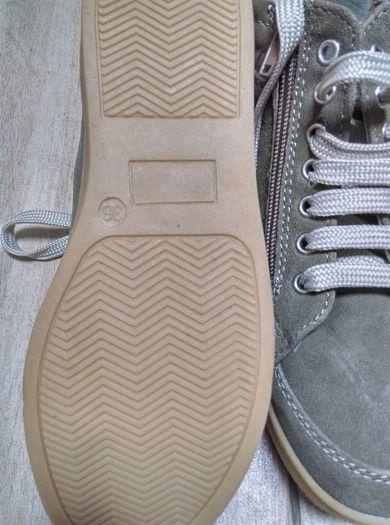 Boy Shoes / Boots, Size 3