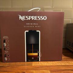 Brand new Nespresso Essenza Mini Black (Matt) coffee machine - Original / Regular capsules.