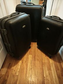Samsonite luggage suitcase