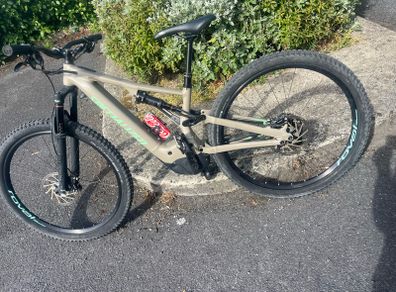 Specialized turbo Levo