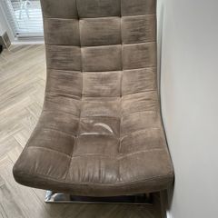 lounge chair