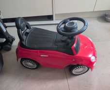 toy car
