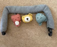 Babybjorn bouncer toy bar
