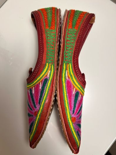 Traditional Handmade Indian Jutti Sandals
