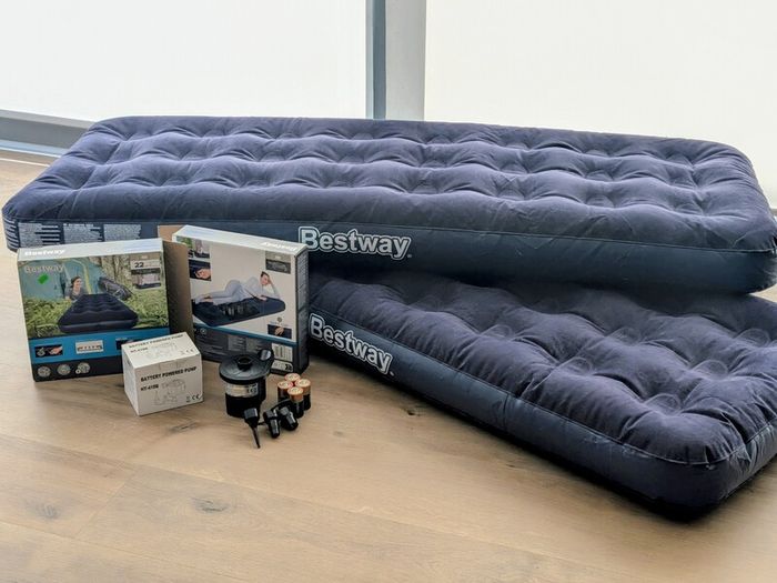 Bestway Single Airbed, Inflatable Mattress, Camping Mattress