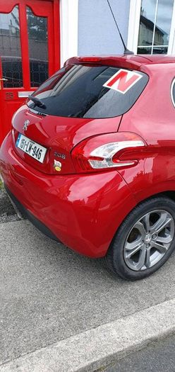 Peugeot 208 1.2 vti Allure