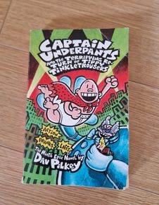 Captain Underpants book