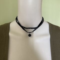 Black choker necklace-crochet