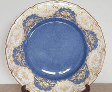 Vintage cabinet plate by Royal Doultot