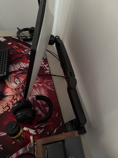 Alienware AW2720HFA With Monitor Arm