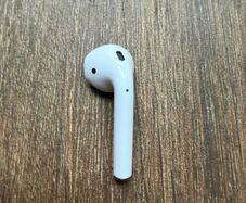 Apple AirPods 2
