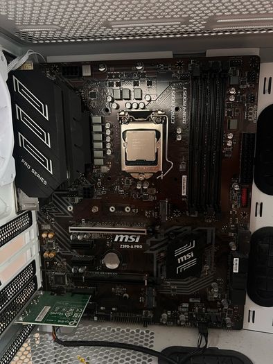PC Case, i5 9600K and Z390-A Pro Motherboard