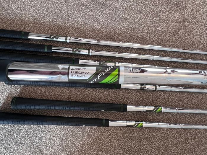 Taylormade golf clubs set