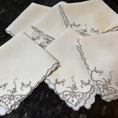 Vintage Set of 6 Embroidered Napkins