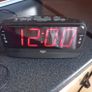 BUSH, electric clock & radio with alarm Image 2