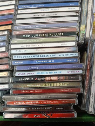 Irish Music Cds (approx 220 Cds)