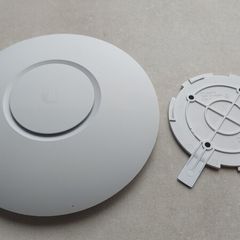 Unifi NanoHD wifi AP