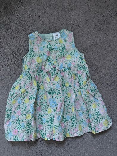 H&M baby girl dress4-6 months 68cm