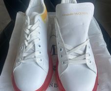 Size uk 6.5 Trainers